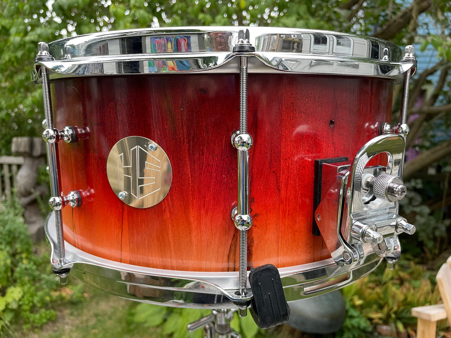 Beech snare drum, stave snare drum, solid wood snare,  8 lug snare.