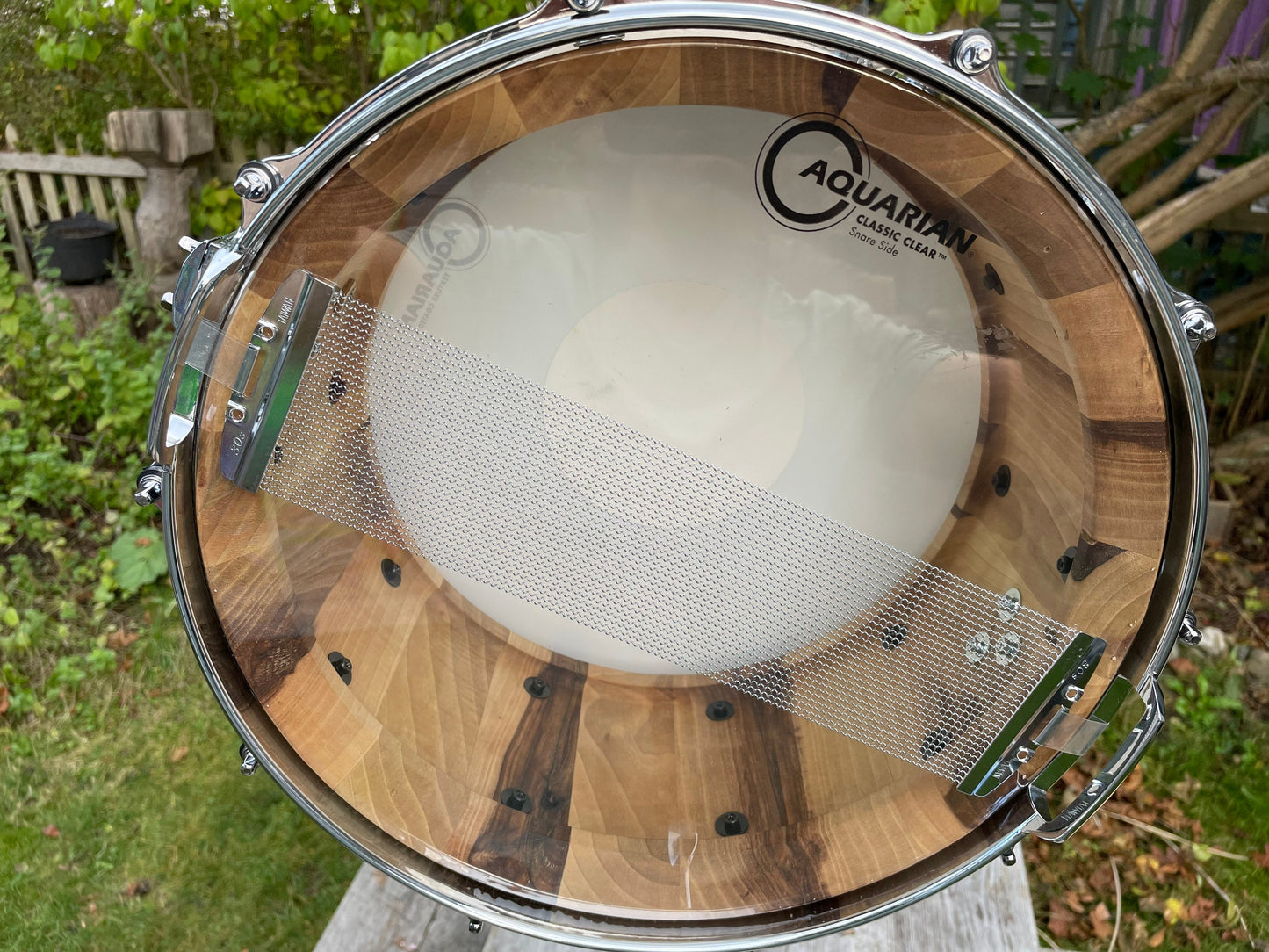 Snare drum, solid wood snare, solid hickory stave snare drum, for drum kit.